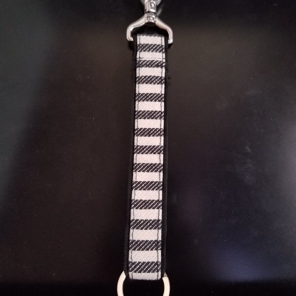 thirty-one - Hang-It-Up Key Fob - Picture 6 of 6